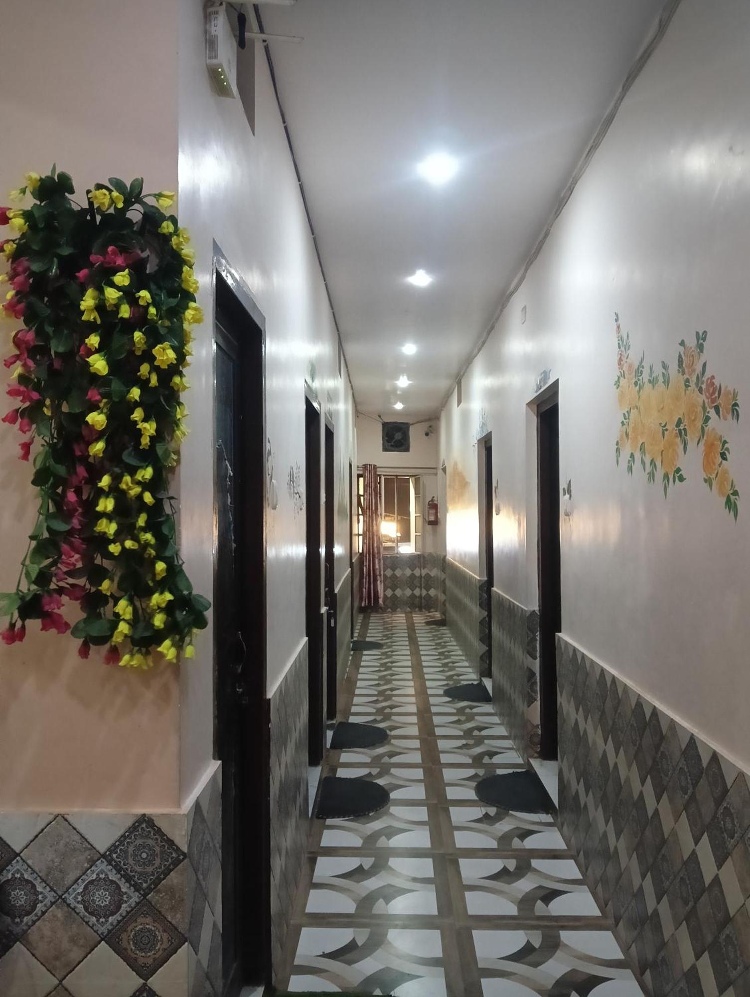 Luvkushdham Guest house Varanasi